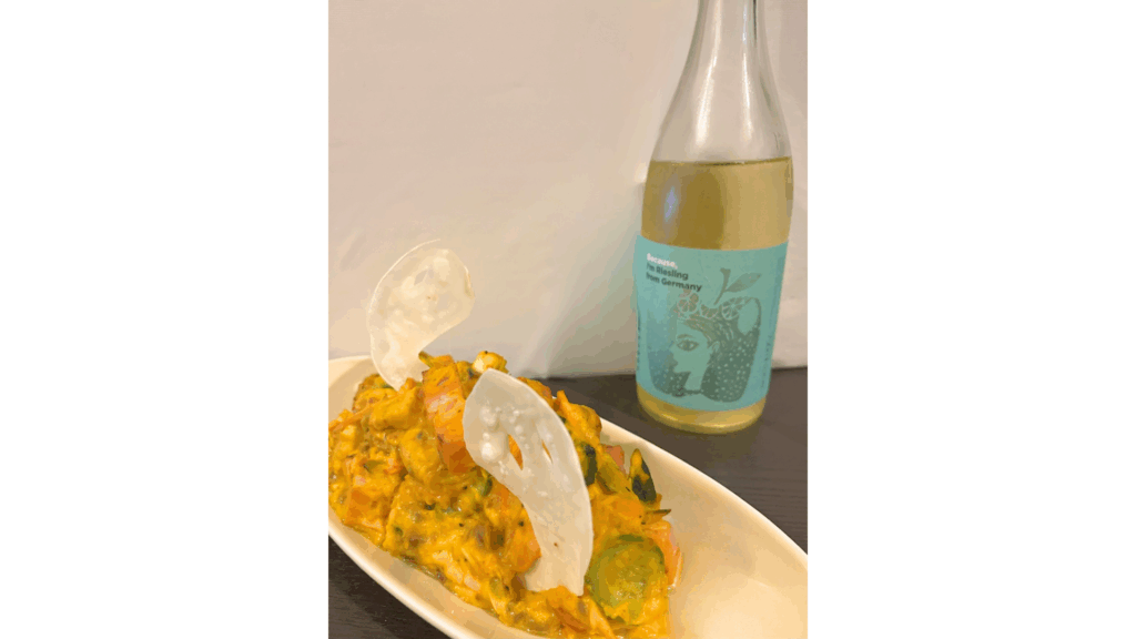 メインの様な厚切りベーコンとかぼちゃのサラダ